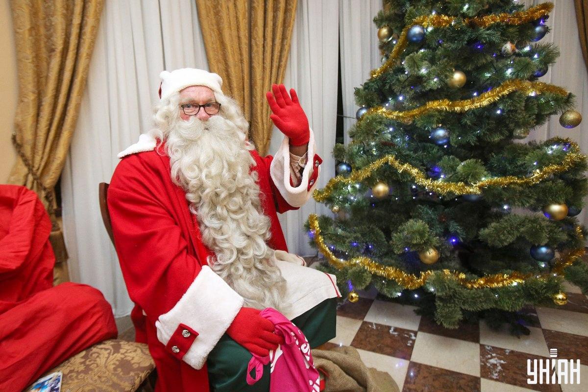 Hitta mycket snabbt katten på pusslet / collage med Moje-foto